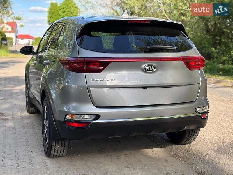 Позашляховик / Кросовер Kia Sportage 2021 в Києві фото 7 Позашляховик / Кросовер Kia Sportage 2021 в Києві