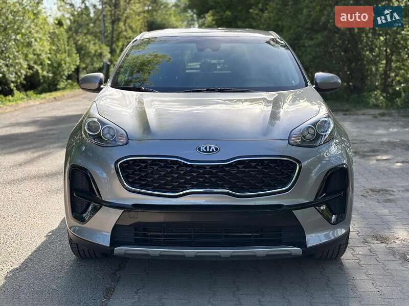 Позашляховик / Кросовер Kia Sportage 2021 в 