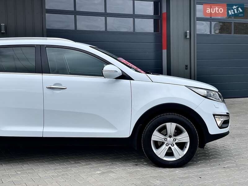 Позашляховик / Кросовер Kia Sportage 2012 в Ковелі