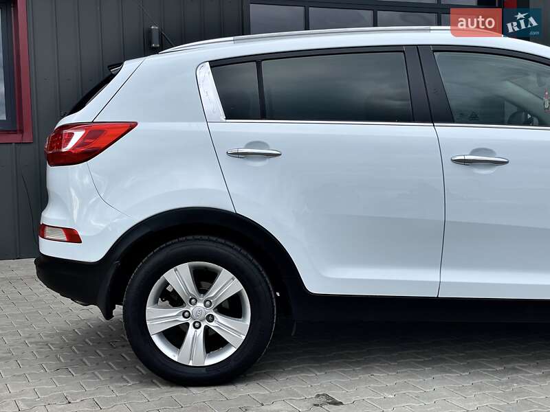 Позашляховик / Кросовер Kia Sportage 2012 в Ковелі