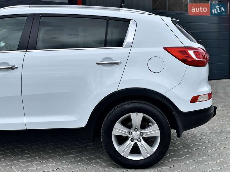 Позашляховик / Кросовер Kia Sportage 2012 в Ковелі