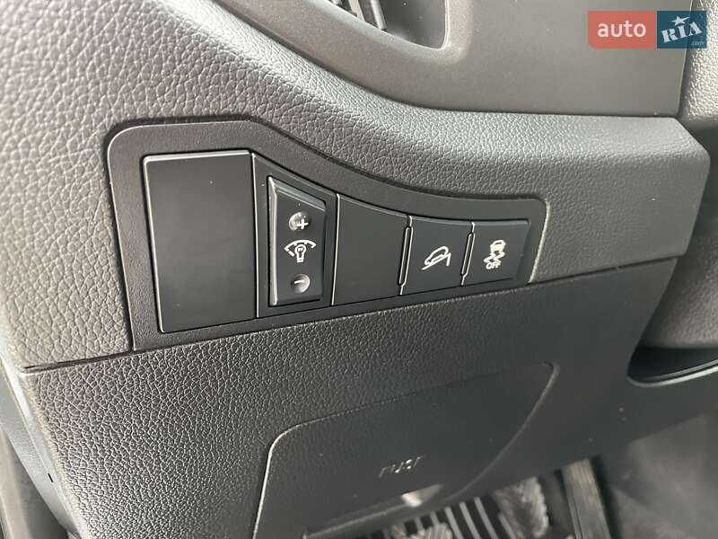 Позашляховик / Кросовер Kia Sportage 2012 в Ковелі