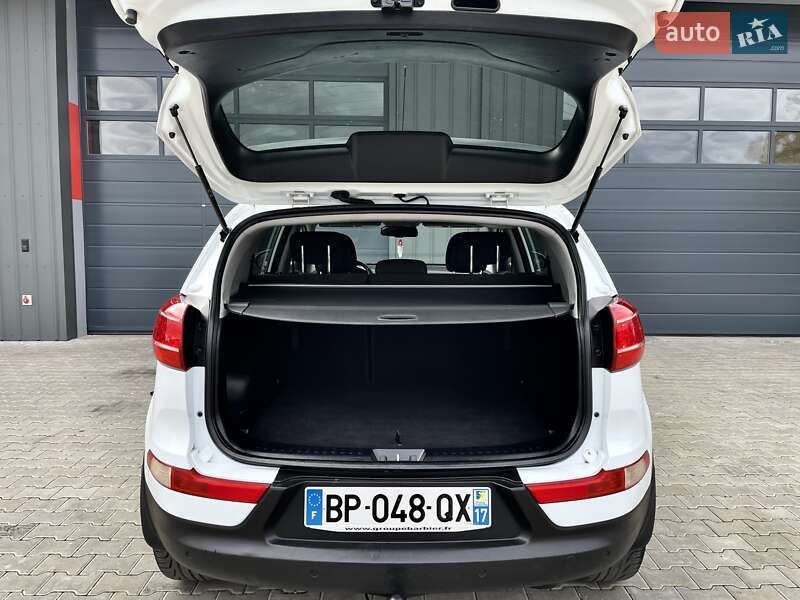 Позашляховик / Кросовер Kia Sportage 2012 в Ковелі