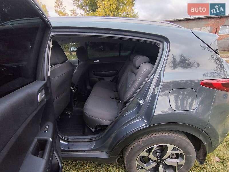 Позашляховик / Кросовер Kia Sportage 2021 в Кегичівці фото 15 Позашляховик / Кросовер Kia Sportage 2021 в Кегичівці