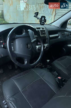 Позашляховик / Кросовер Kia Sportage 2007 в 