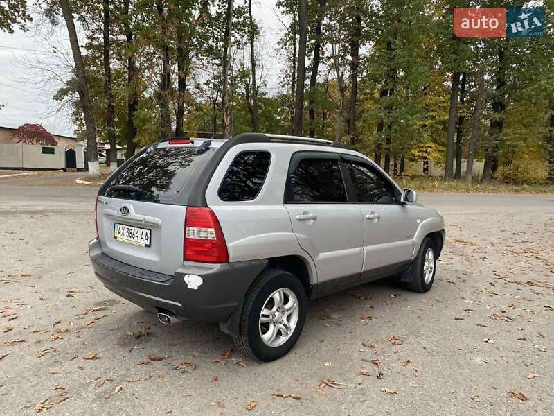 Внедорожник / Кроссовер Kia Sportage 2007 в Харькове
