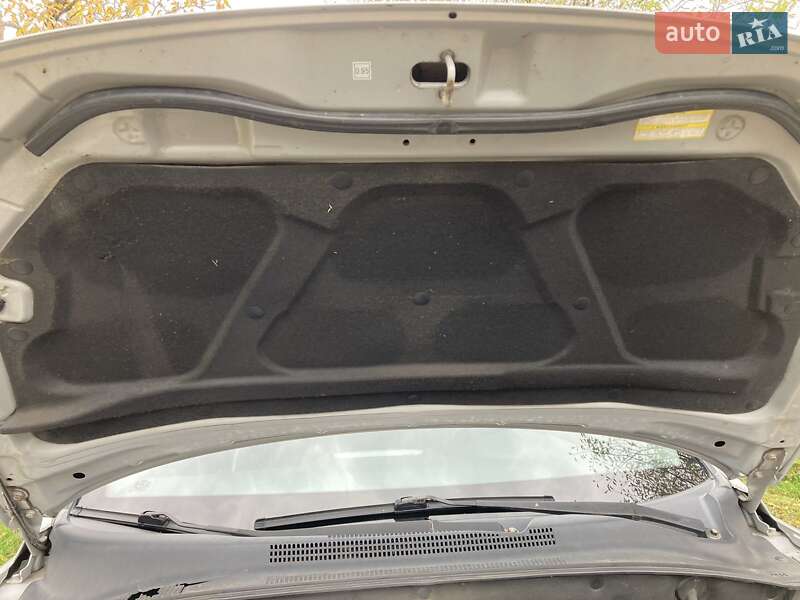 Внедорожник / Кроссовер Kia Sportage 2004 в Косове фото 16 Внедорожник / Кроссовер Kia Sportage 2004 в Косове