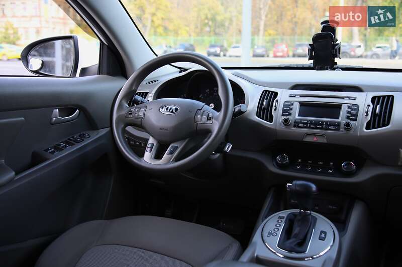 Внедорожник / Кроссовер Kia Sportage 2014 в Харькове