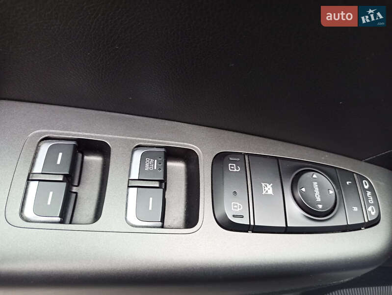 Внедорожник / Кроссовер Kia Sportage 2021 в Киеве