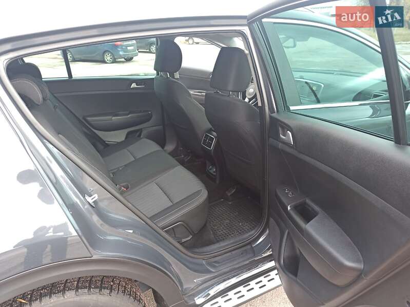 Позашляховик / Кросовер Kia Sportage 2019 в Чернігові фото 3 Позашляховик / Кросовер Kia Sportage 2019 в Чернігові