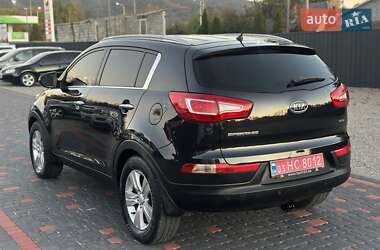 Позашляховик / Кросовер Kia Sportage 2010 в 