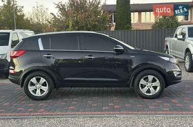 Позашляховик / Кросовер Kia Sportage 2010 в 