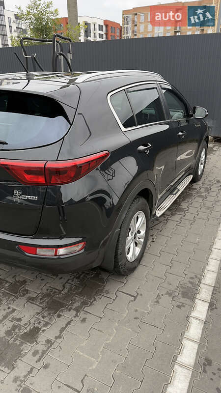 Позашляховик / Кросовер Kia Sportage 2016 в Луцьку