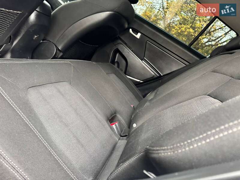 Внедорожник / Кроссовер Kia Sportage 2014 в Ахтырке фото 23 Внедорожник / Кроссовер Kia Sportage 2014 в Ахтырке