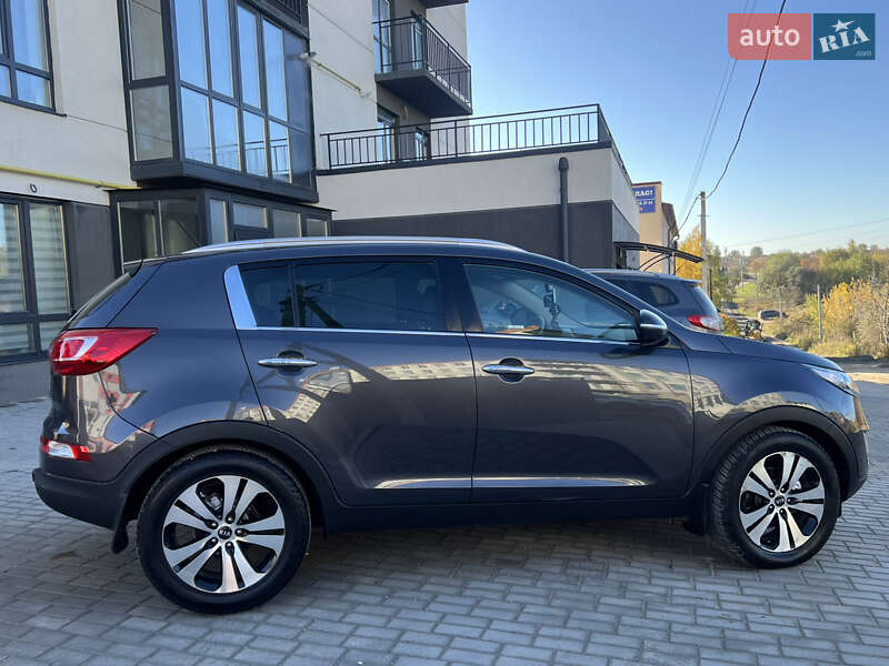 Позашляховик / Кросовер Kia Sportage 2010 в Тернополі фото 19 Позашляховик / Кросовер Kia Sportage 2010 в Тернополі