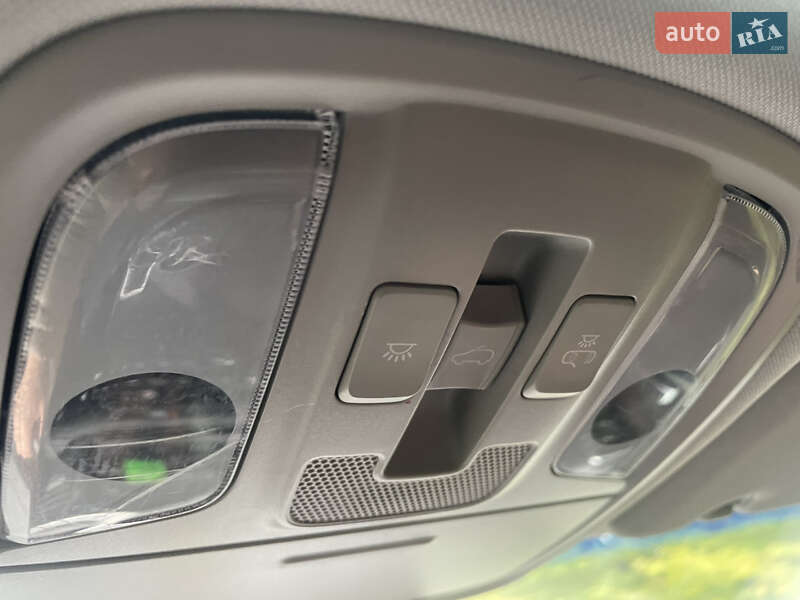 Внедорожник / Кроссовер Kia Sportage 2015 в Дрогобыче фото 6 Внедорожник / Кроссовер Kia Sportage 2015 в Дрогобыче