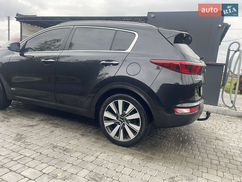 Внедорожник / Кроссовер Kia Sportage 2015 в Дрогобыче фото 40 Внедорожник / Кроссовер Kia Sportage 2015 в Дрогобыче