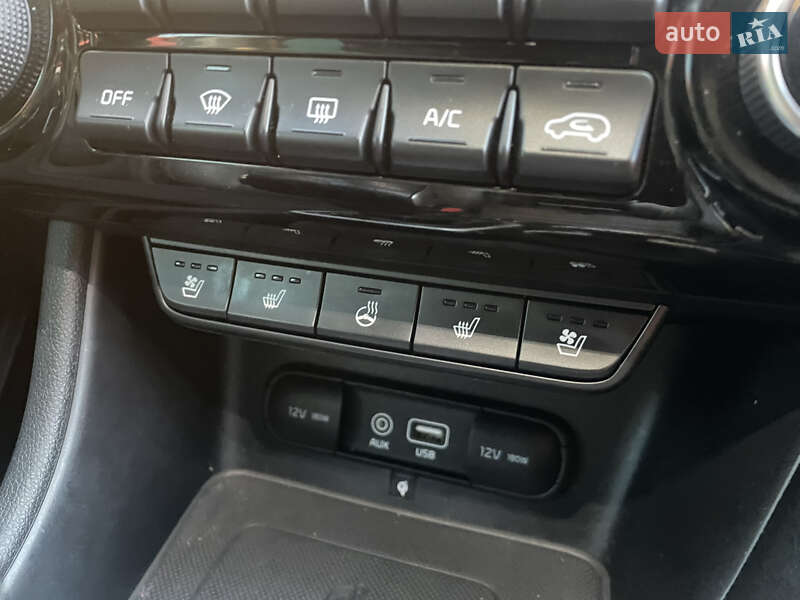 Внедорожник / Кроссовер Kia Sportage 2015 в Дрогобыче фото 75 Внедорожник / Кроссовер Kia Sportage 2015 в Дрогобыче