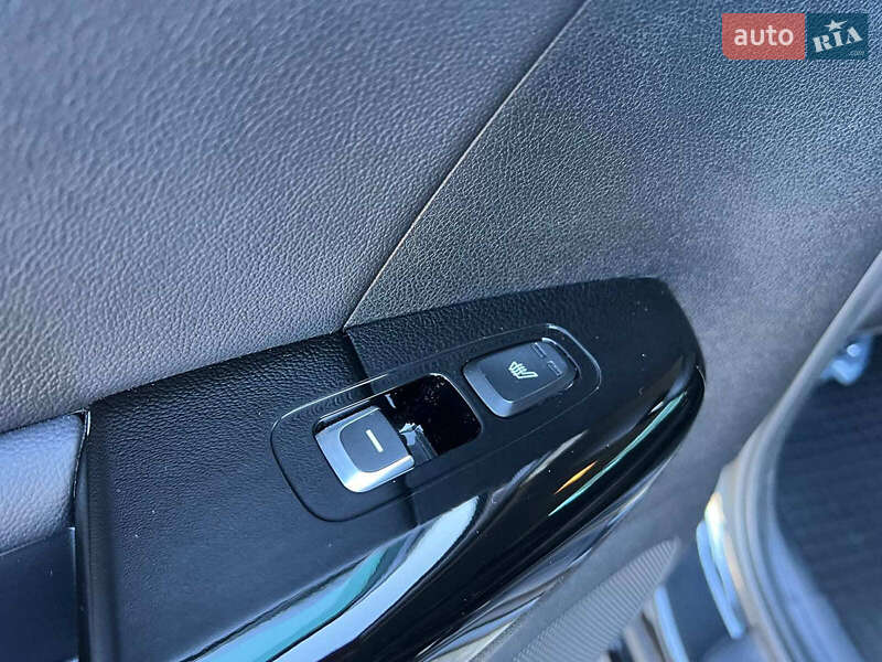 Внедорожник / Кроссовер Kia Sportage 2021 в Львове