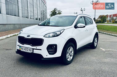 Внедорожник / Кроссовер Kia Sportage 2016 в Киеве