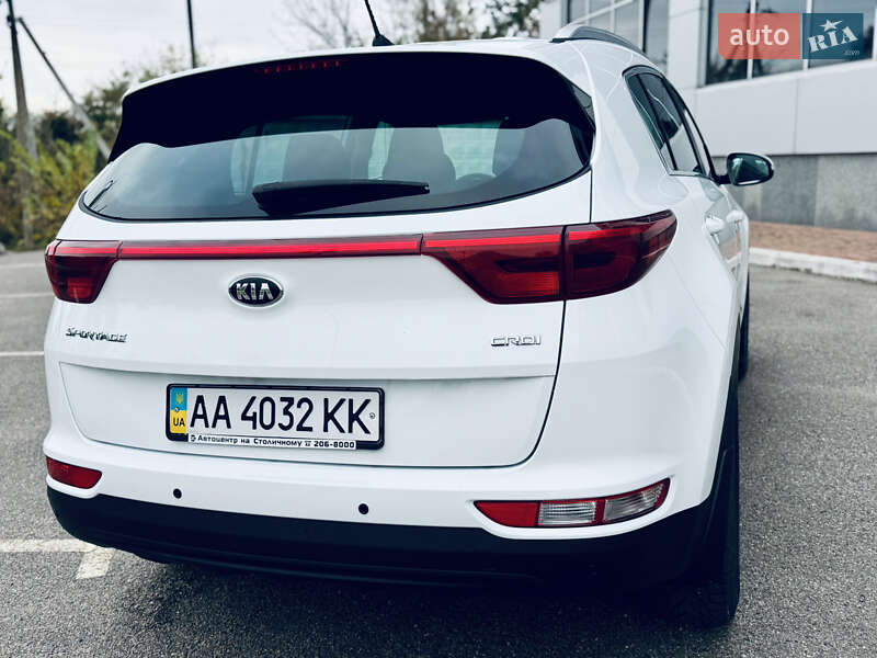 Внедорожник / Кроссовер Kia Sportage 2016 в Киеве