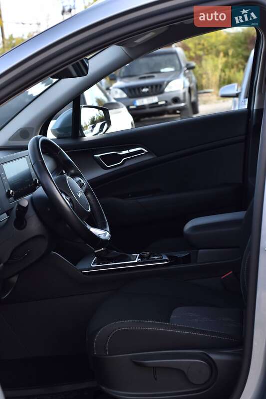 Внедорожник / Кроссовер Kia Sportage 2023 в Кривом Роге