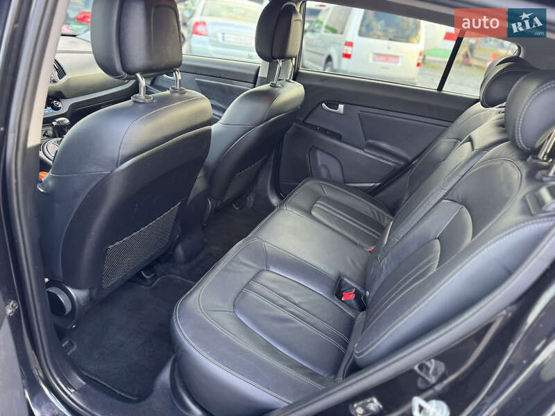 Внедорожник / Кроссовер Kia Sportage 2012 в Сарнах фото 37 Внедорожник / Кроссовер Kia Sportage 2012 в Сарнах