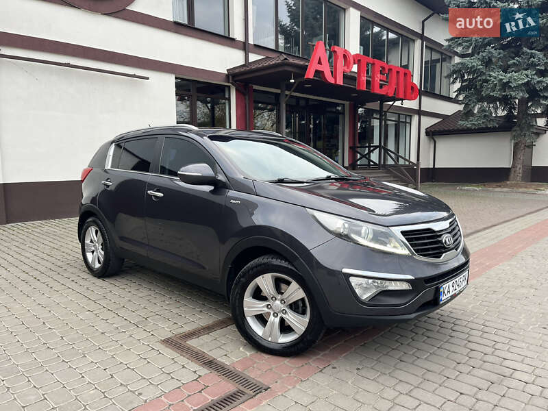 Внедорожник / Кроссовер Kia Sportage 2013 в Могилев-Подольске фото 2 Внедорожник / Кроссовер Kia Sportage 2013 в Могилев-Подольске