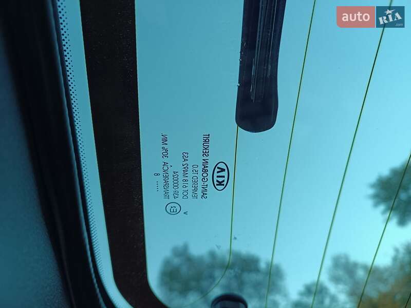 Внедорожник / Кроссовер Kia Sportage 2008 в Красилове