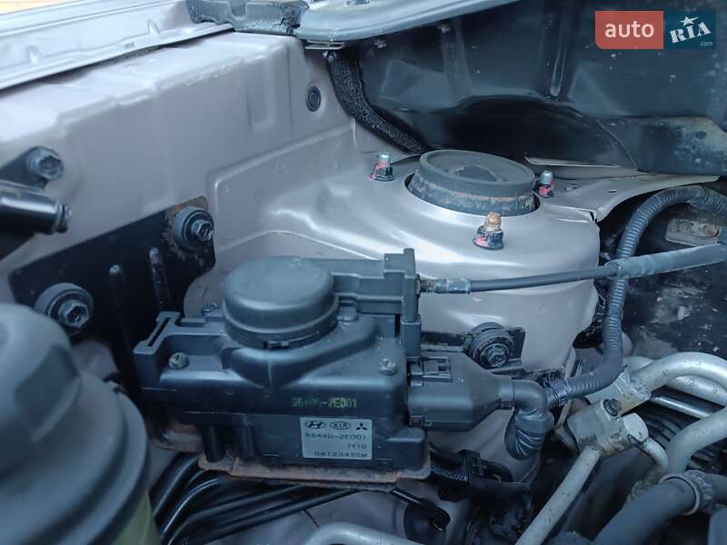 Внедорожник / Кроссовер Kia Sportage 2008 в Красилове