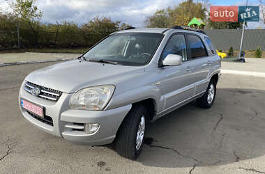 Внедорожник / Кроссовер Kia Sportage 2007 в Новоархангельске