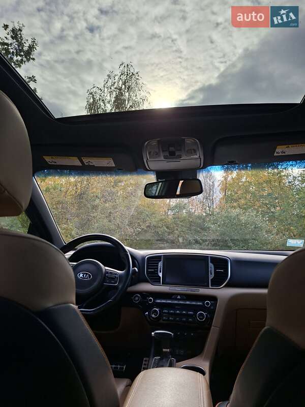 Внедорожник / Кроссовер Kia Sportage 2017 в Полтаве