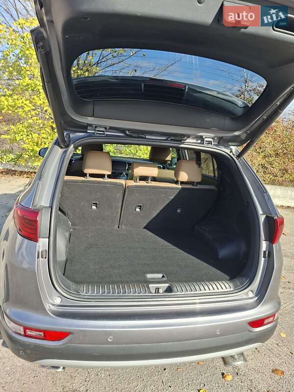 Внедорожник / Кроссовер Kia Sportage 2017 в Полтаве