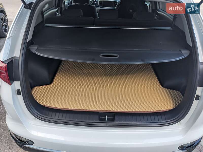 Внедорожник / Кроссовер Kia Sportage 2021 в Кременчуге