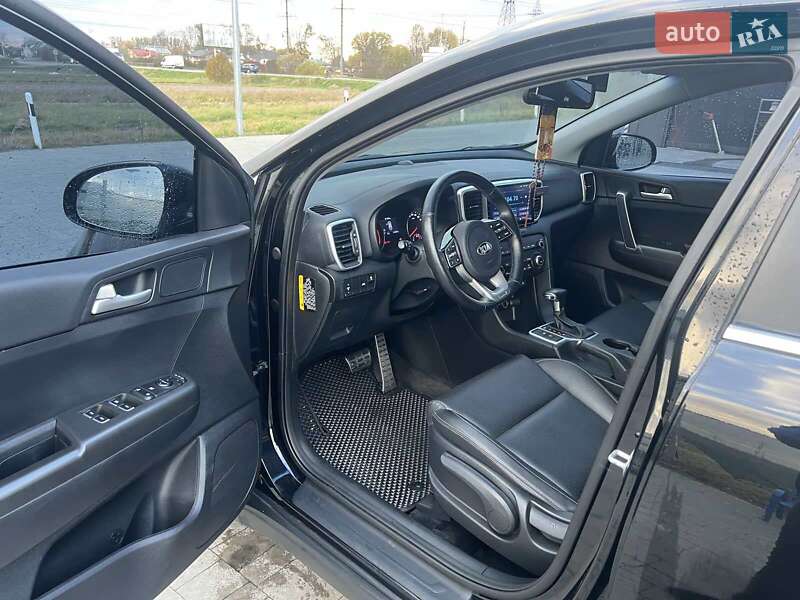 Позашляховик / Кросовер Kia Sportage 2019 в Львові