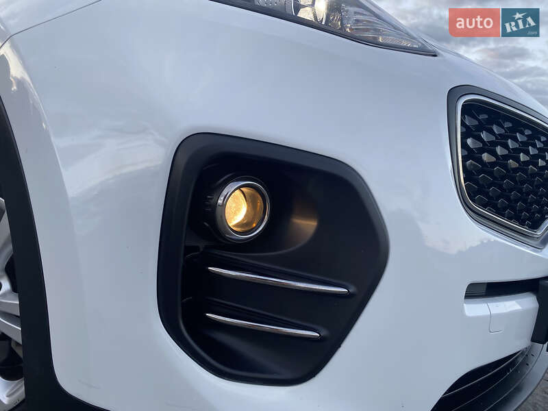 Позашляховик / Кросовер Kia Sportage 2016 в Львові фото 47 Позашляховик / Кросовер Kia Sportage 2016 в Львові