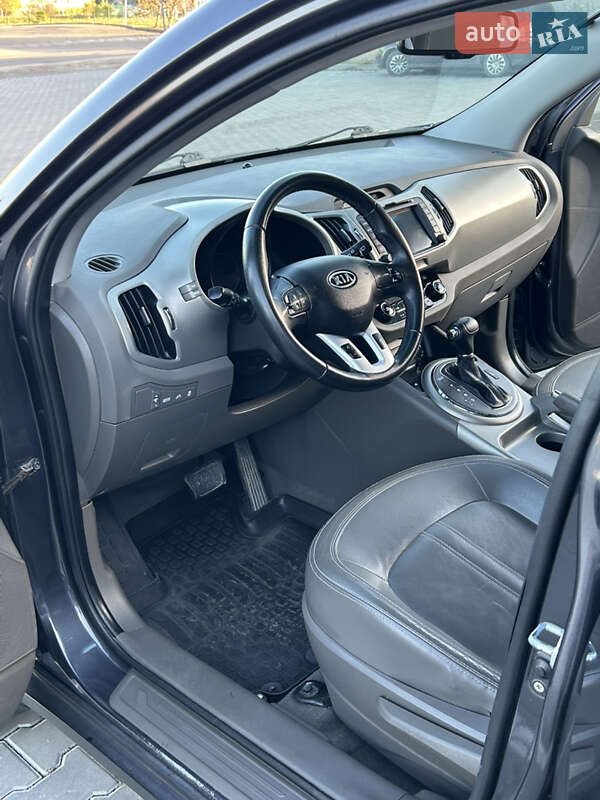 Позашляховик / Кросовер Kia Sportage 2012 в Вознесенську фото 16 Позашляховик / Кросовер Kia Sportage 2012 в Вознесенську
