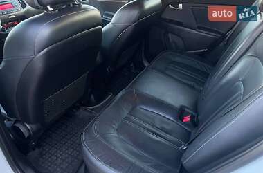 Внедорожник / Кроссовер Kia Sportage 2012 в 