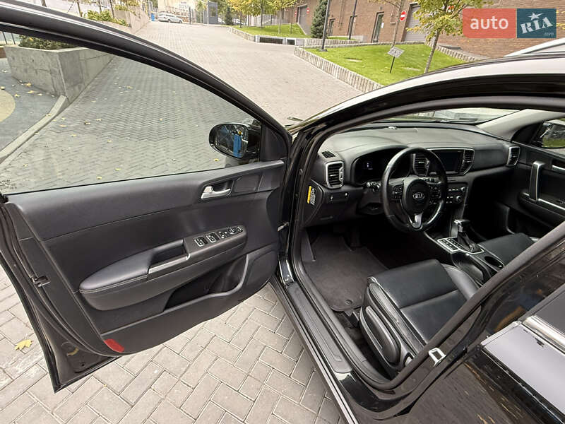 Позашляховик / Кросовер Kia Sportage 2016 в Дніпрі фото 14 Позашляховик / Кросовер Kia Sportage 2016 в Дніпрі