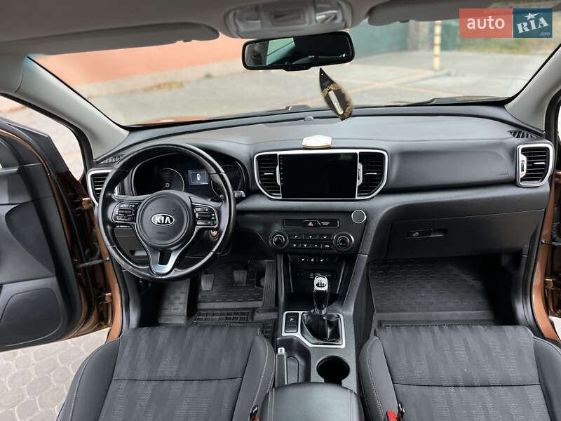 Внедорожник / Кроссовер Kia Sportage 2016 в Виннице фото 23 Внедорожник / Кроссовер Kia Sportage 2016 в Виннице