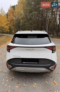 Внедорожник / Кроссовер Kia Sportage 2023 в 