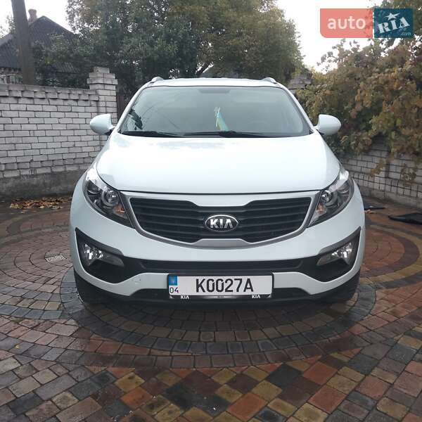 Внедорожник / Кроссовер Kia Sportage 2013 в Днепре
