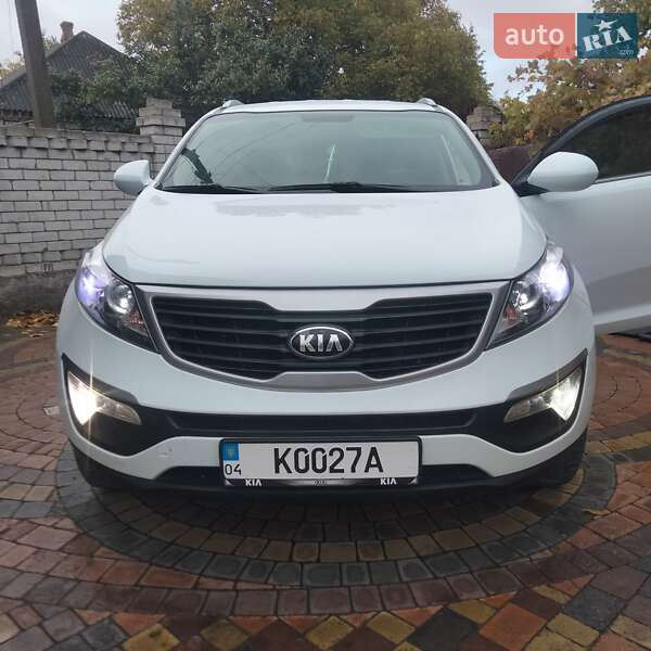 Внедорожник / Кроссовер Kia Sportage 2013 в Днепре