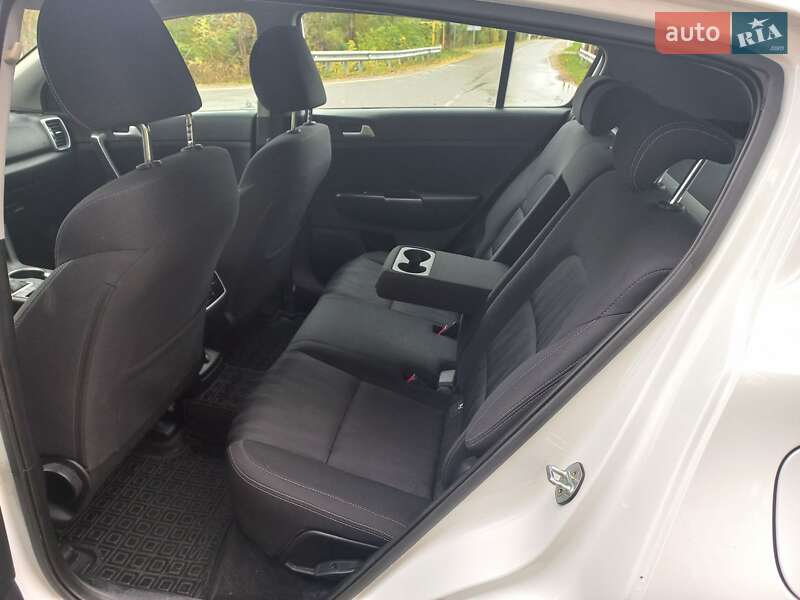 Внедорожник / Кроссовер Kia Sportage 2019 в Киеве