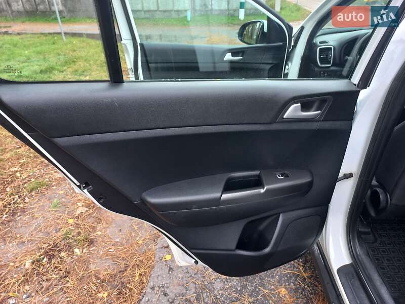 Внедорожник / Кроссовер Kia Sportage 2019 в Киеве