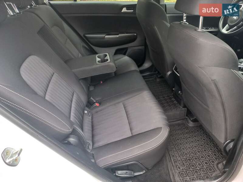 Внедорожник / Кроссовер Kia Sportage 2019 в Киеве