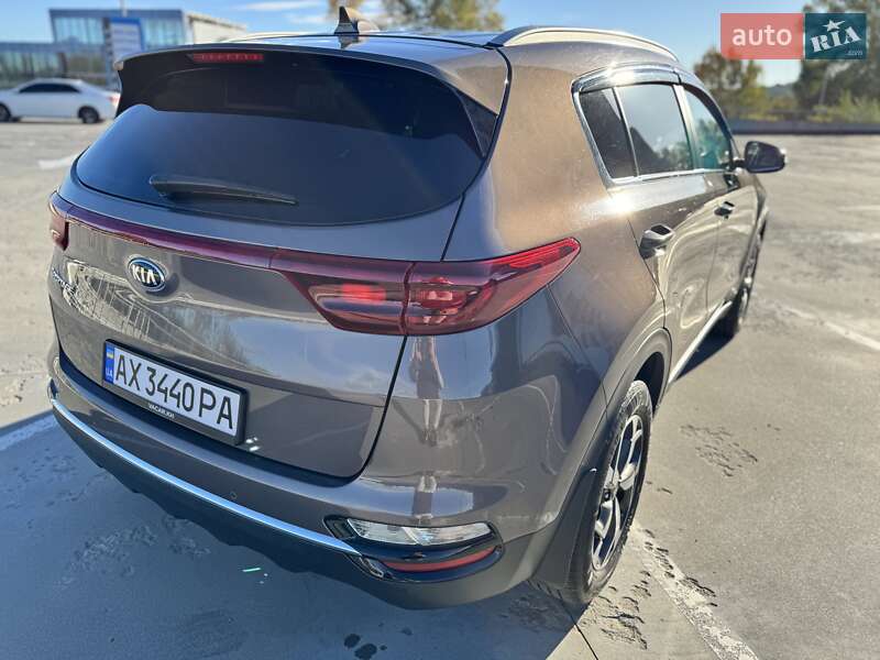 Позашляховик / Кросовер Kia Sportage 2021 в Харкові фото 23 Позашляховик / Кросовер Kia Sportage 2021 в Харкові