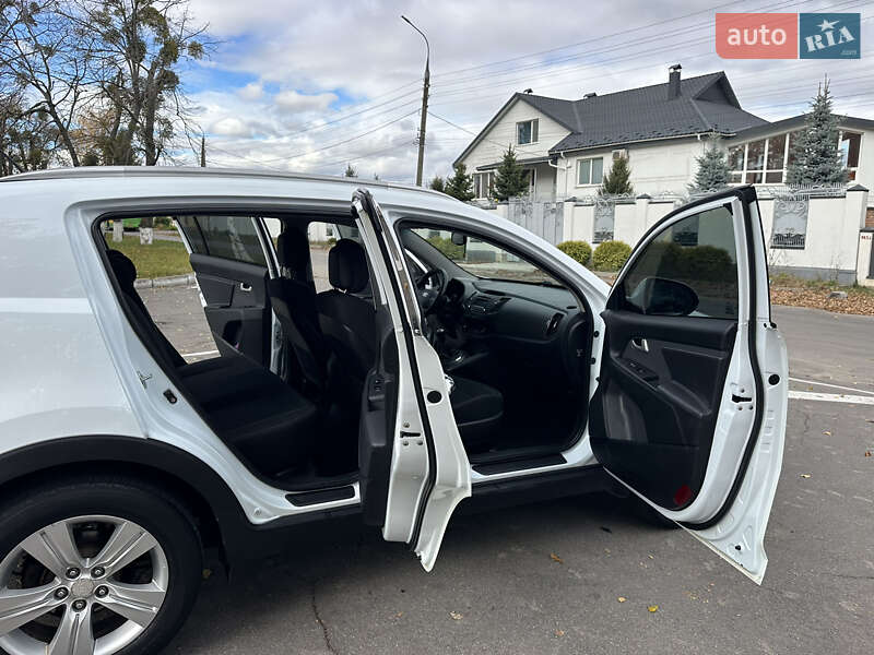 Внедорожник / Кроссовер Kia Sportage 2011 в Виннице