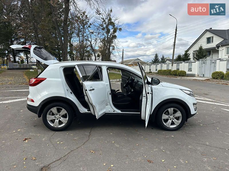 Внедорожник / Кроссовер Kia Sportage 2011 в Виннице