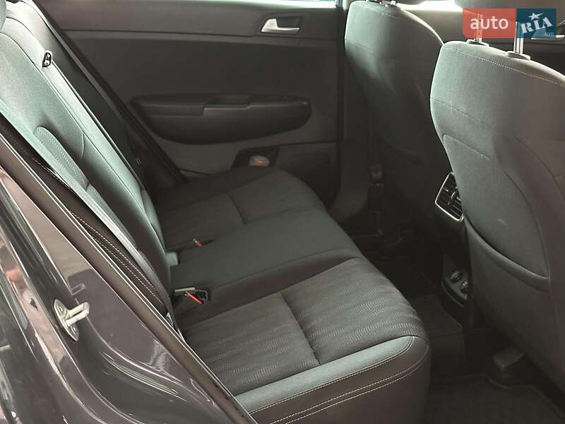 Позашляховик / Кросовер Kia Sportage 2019 в Одесі